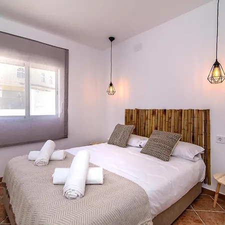 Palm Tree 5 Bdr Pool & Bbq Villa Torremolinos